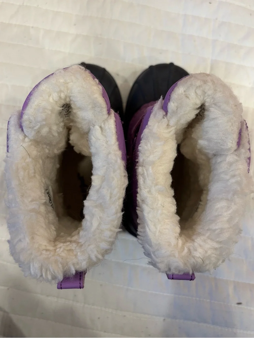 Cat & Jack Winter Waterproof Snow Boots Purple Faux Fur Toddler Girl Size 5 NWOT